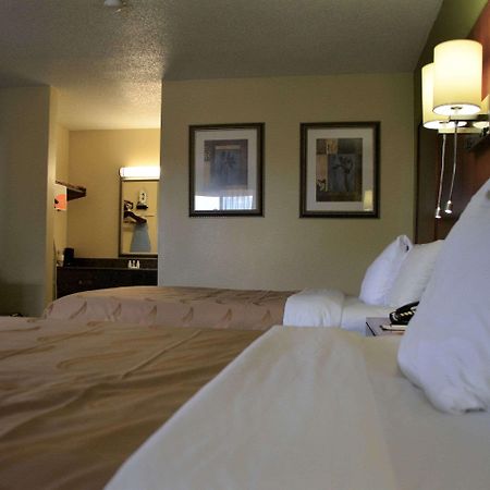 Quality Inn Midtown Savannah Zewnętrze zdjęcie