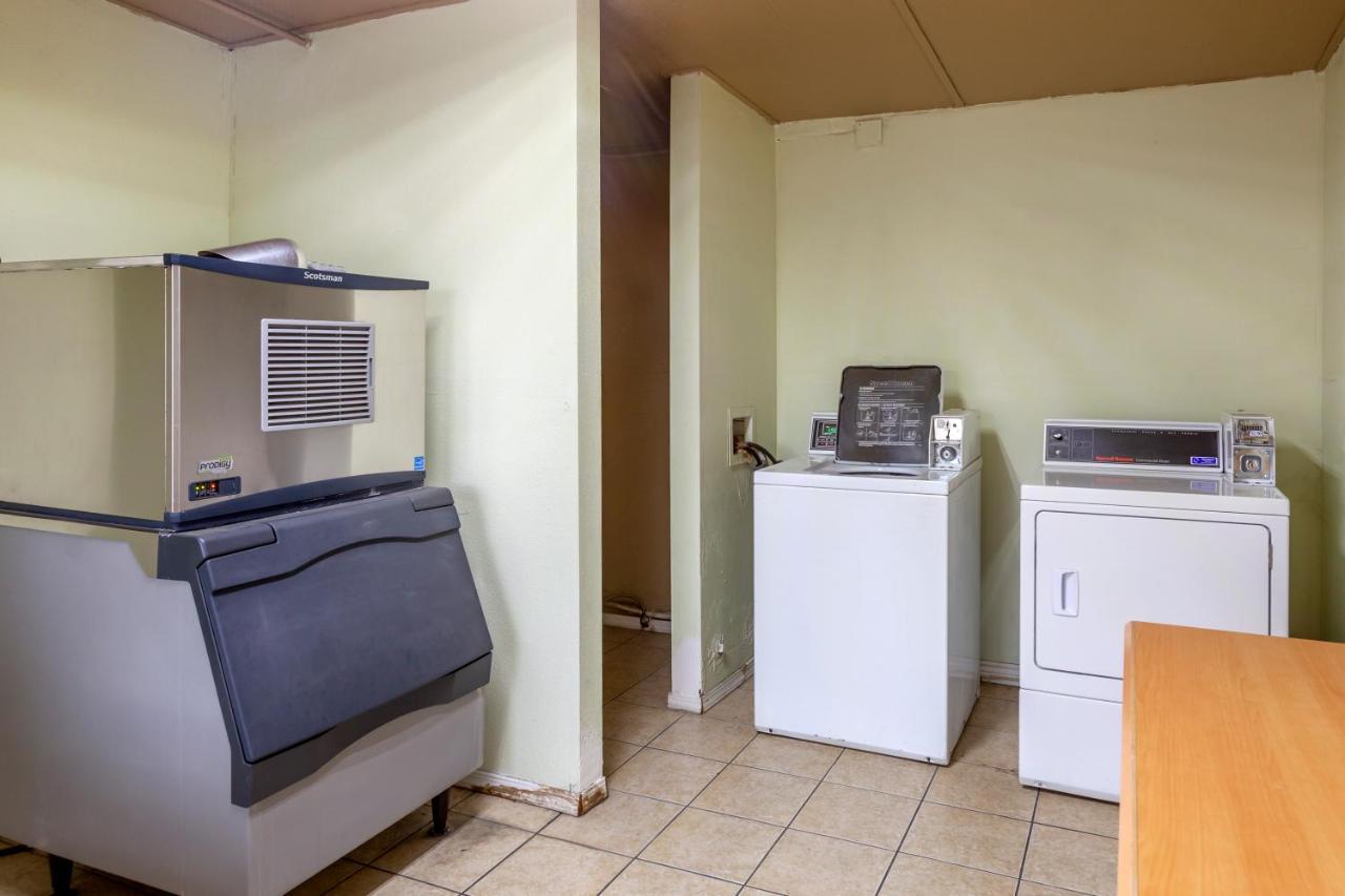 Quality Inn Midtown Savannah Zewnętrze zdjęcie