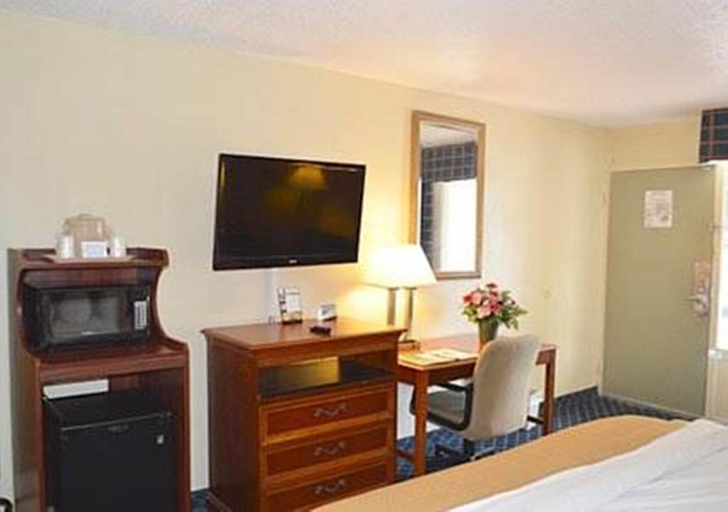 Quality Inn Midtown Savannah Zewnętrze zdjęcie